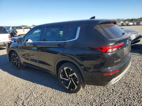 JA4J4UA83NZ064275 2022 MITSUBISHI OUTLANDER - Image 2