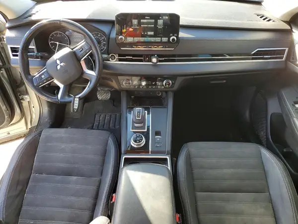 JA4J4UA83NZ064356 2022 MITSUBISHI OUTLANDER - Image 8