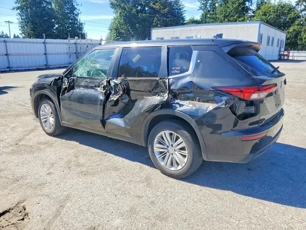JA4J4UA83RZ033615 2024 MITSUBISHI OUTLANDER - Image 2