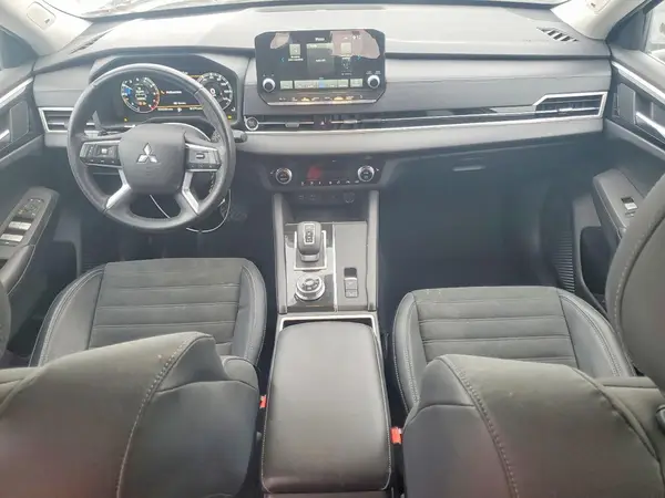 JA4J4UA84NZ037067 2022 MITSUBISHI OUTLANDER - Image 8