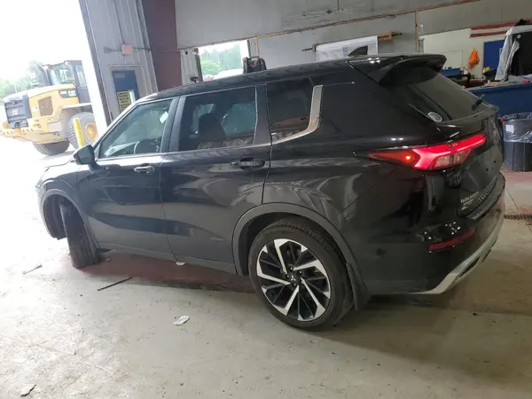 JA4J4UA84NZ062938 2022 MITSUBISHI OUTLANDER - Image 2