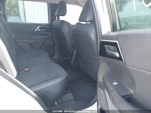 JA4J4UA84NZ618245 2022 MITSUBISHI OUTLANDER - Image 8