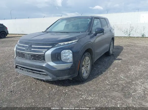 JA4J4UA84SZ617172 2025 MITSUBISHI OUTLANDER - Image 2