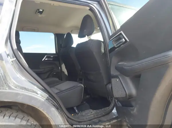 JA4J4UA84SZ617172 2025 MITSUBISHI OUTLANDER - Image 8