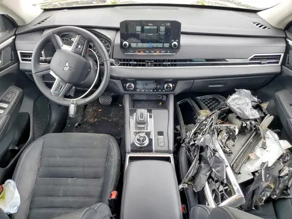 JA4J4UA85PZ022497 2023 MITSUBISHI OUTLANDER - Image 8