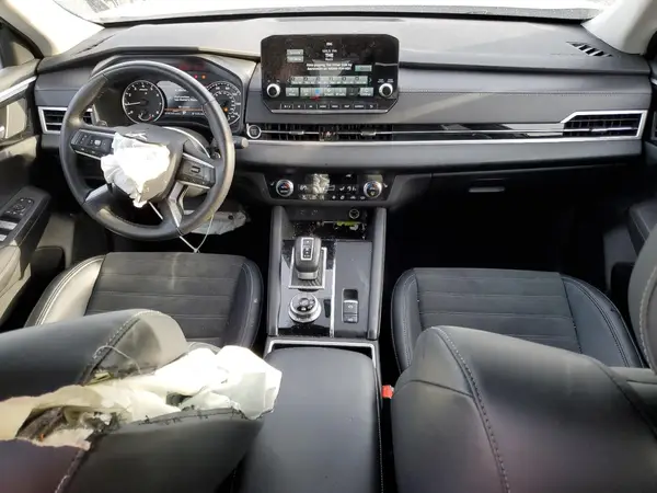 JA4J4UA85PZ060926 2023 MITSUBISHI OUTLANDER - Image 8