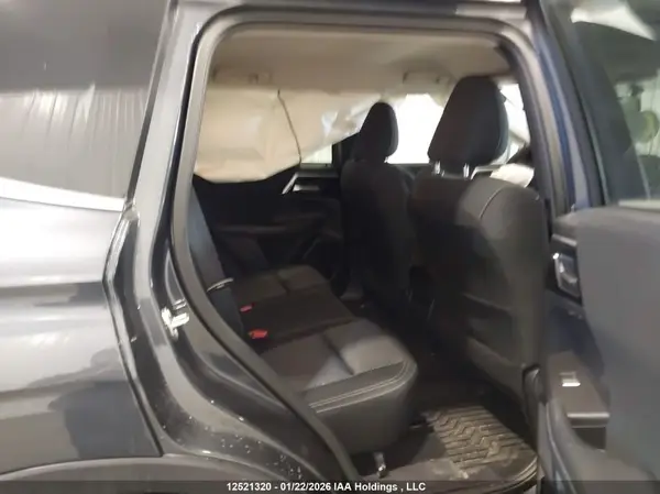 JA4J4UA85RZ635187 2024 MITSUBISHI OUTLANDER - Image 8