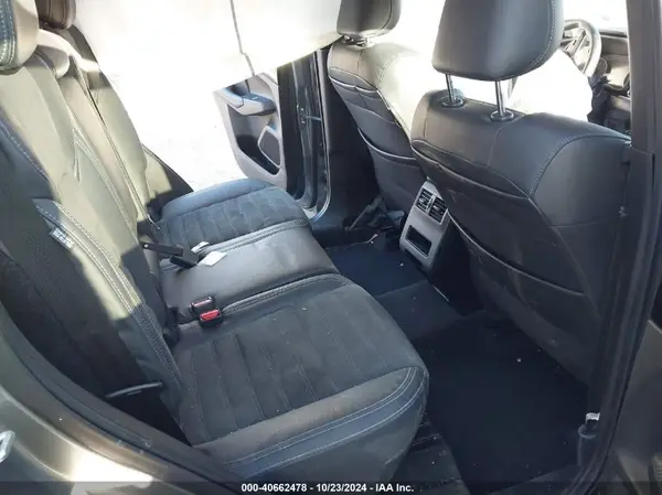 JA4J4UA86NZ024952 2022 MITSUBISHI OUTLANDER - Image 8