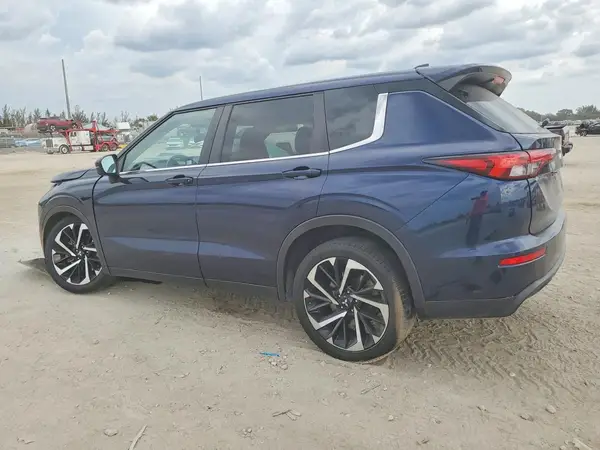 JA4J4UA86NZ042254 2022 MITSUBISHI OUTLANDER - Image 2