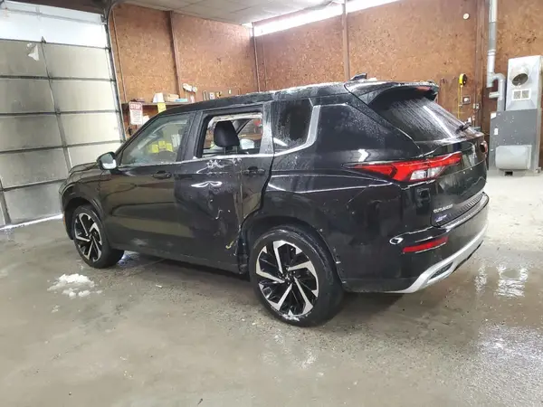 JA4J4UA86NZ049026 2022 MITSUBISHI OUTLANDER - Image 2