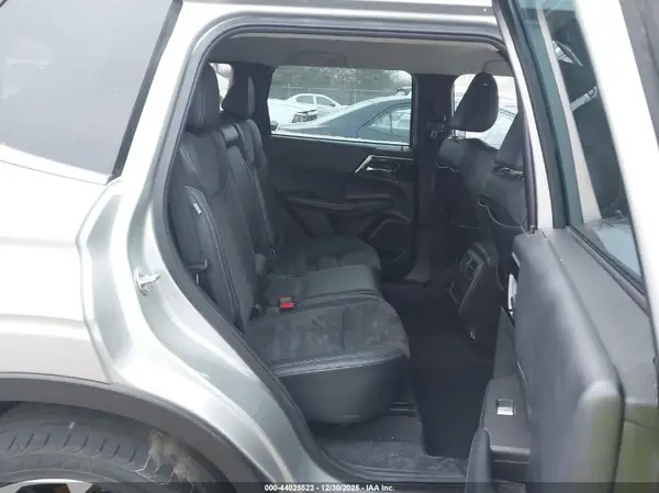 JA4J4UA86NZ088795 2022 MITSUBISHI OUTLANDER - Image 8