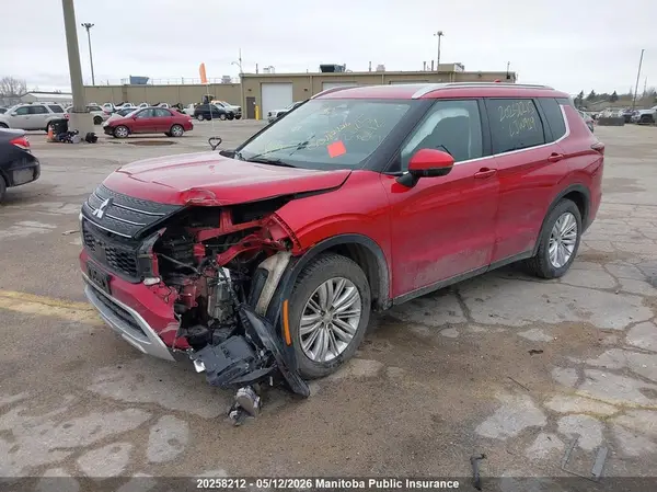 JA4J4UA86NZ620188 2022 MITSUBISHI OUTLANDER - Image 2