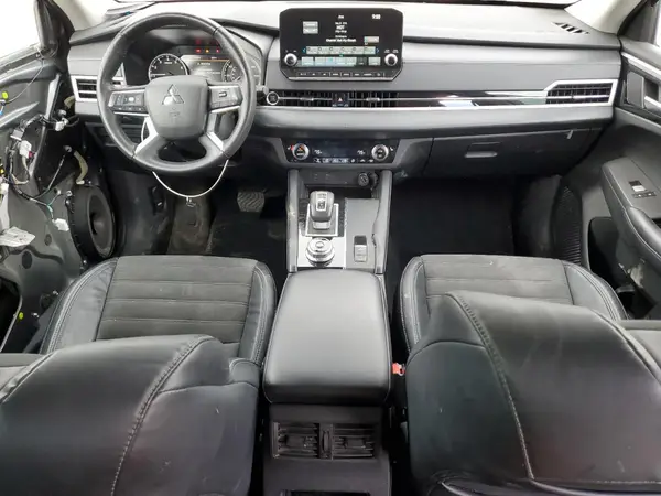 JA4J4UA86PZ045867 2023 MITSUBISHI OUTLANDER - Image 8