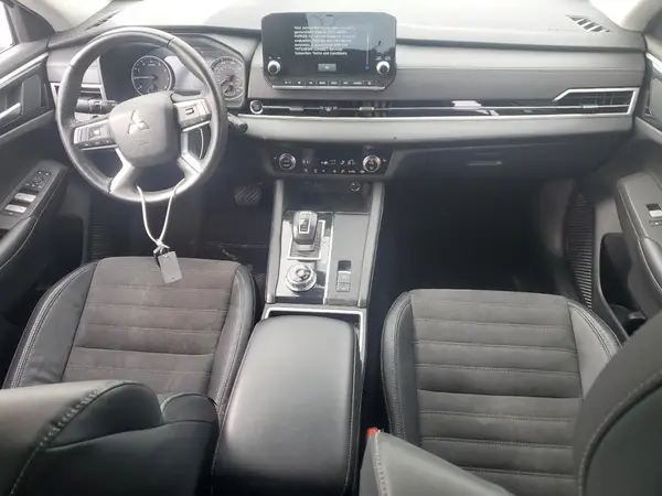 JA4J4UA86PZ053998 2023 MITSUBISHI OUTLANDER - Image 8