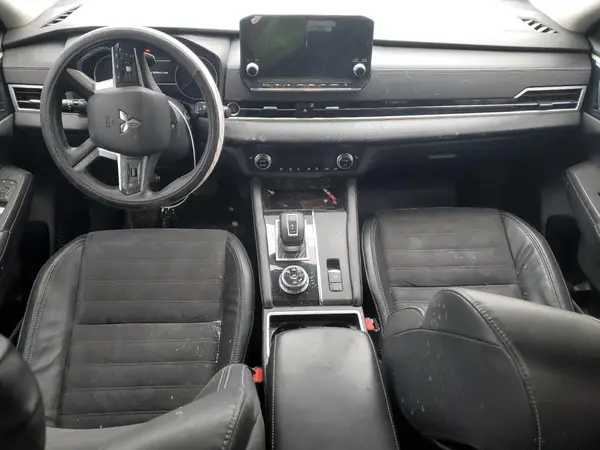 JA4J4UA87NZ011921 2022 MITSUBISHI OUTLANDER - Image 8
