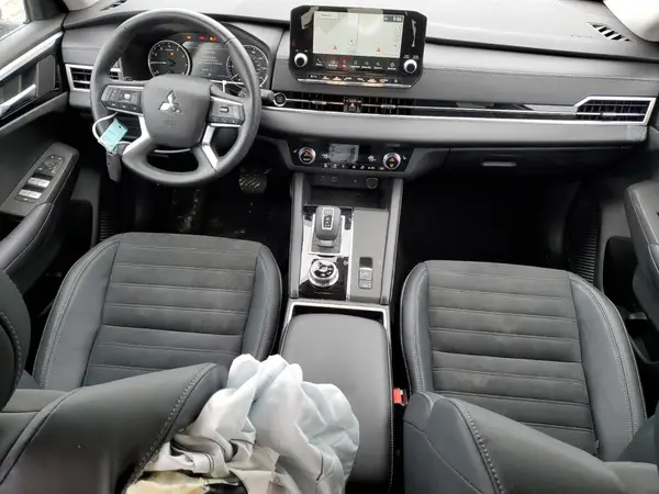 JA4J4UA87NZ022059 2022 MITSUBISHI OUTLANDER - Image 8