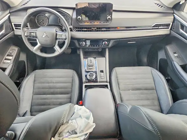 JA4J4UA87NZ048824 2022 MITSUBISHI OUTLANDER - Image 8