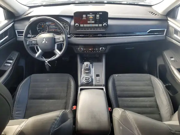 JA4J4UA87NZ068359 2022 MITSUBISHI OUTLANDER - Image 8