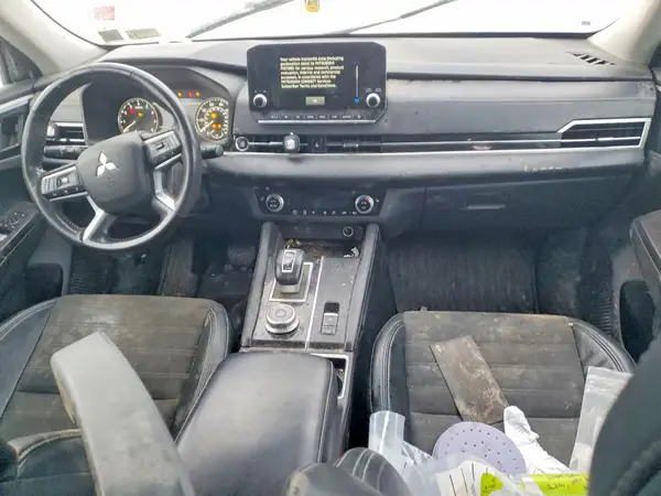 JA4J4UA87PZ016717 2023 MITSUBISHI OUTLANDER - Image 8