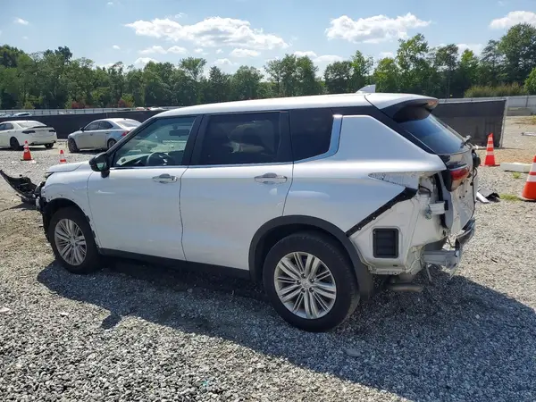 JA4J4UA87RZ040793 2024 MITSUBISHI OUTLANDER - Image 2