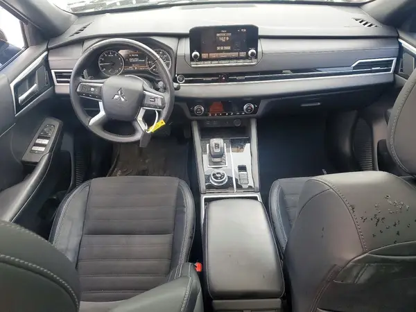 JA4J4UA88NZ077684 2022 MITSUBISHI OUTLANDER - Image 8