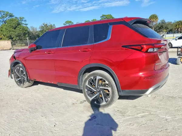 JA4J4UA88PZ014183 2023 MITSUBISHI OUTLANDER - Image 2