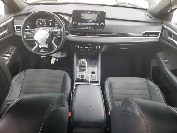 JA4J4UA88PZ030044 2023 MITSUBISHI OUTLANDER - Image 8