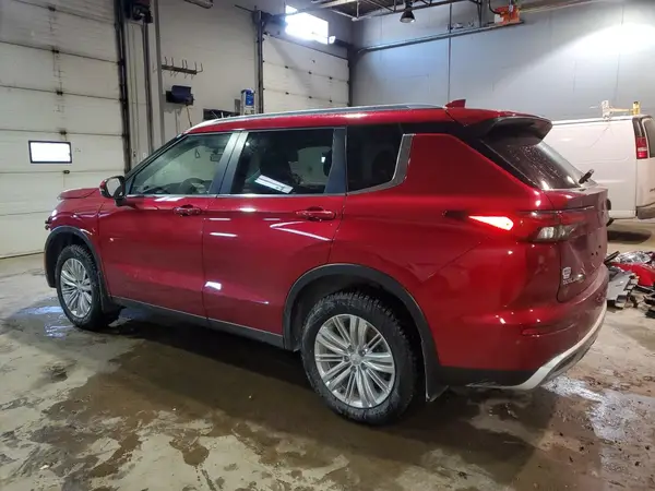 JA4J4UA88PZ608451 2023 MITSUBISHI OUTLANDER - Image 2