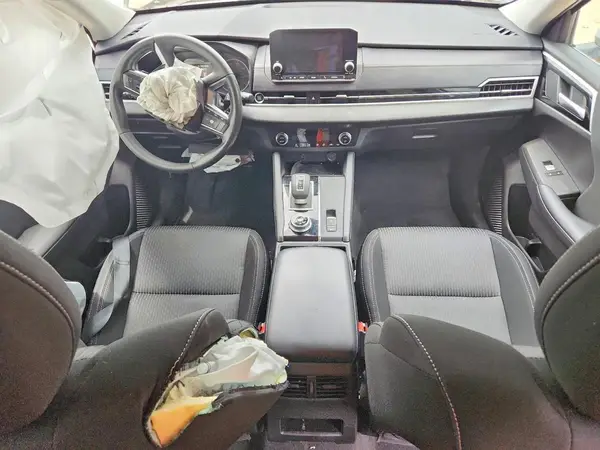 JA4J4UA88RZ005065 2024 MITSUBISHI OUTLANDER - Image 8