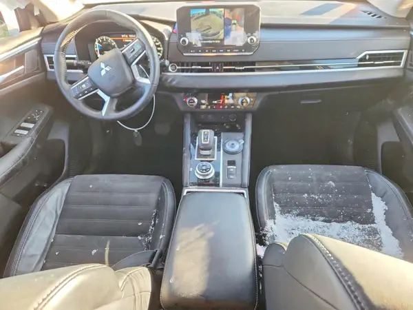 JA4J4UA89NZ017185 2022 MITSUBISHI OUTLANDER - Image 8