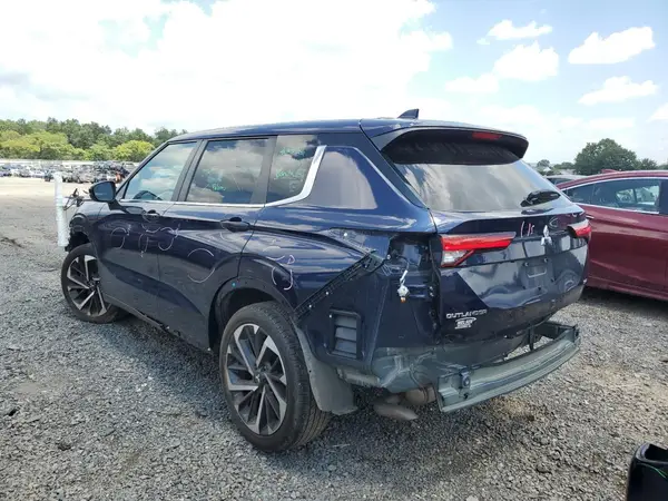 JA4J4UA89NZ079928 2022 MITSUBISHI OUTLANDER - Image 2