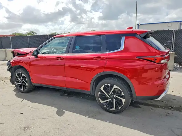 JA4J4UA89PZ025533 2023 MITSUBISHI OUTLANDER - Image 2