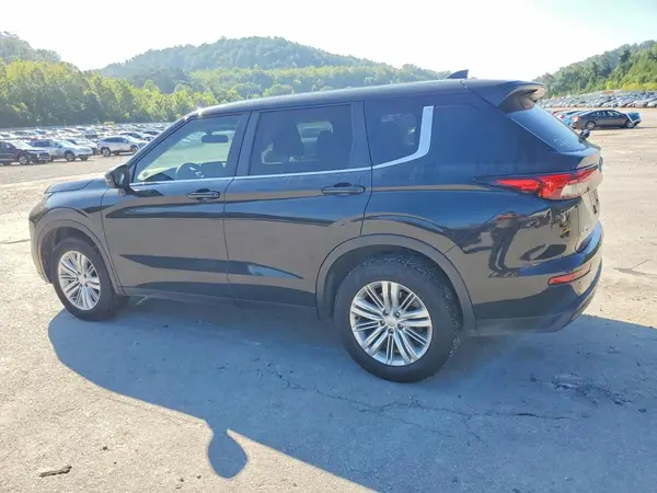 JA4J4UA89RZ042674 2024 MITSUBISHI OUTLANDER - Image 2