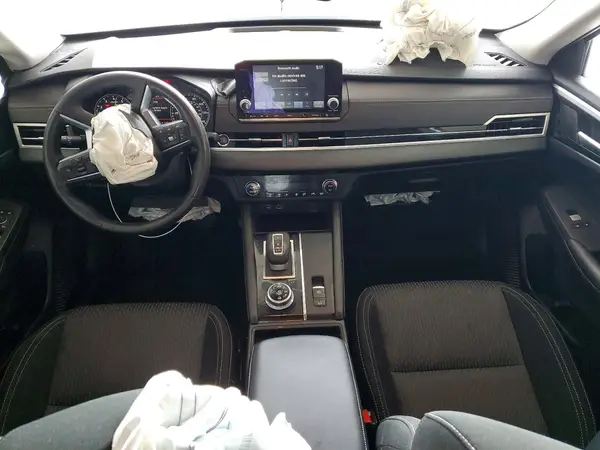 JA4J4UA89RZ067669 2024 MITSUBISHI OUTLANDER - Image 8