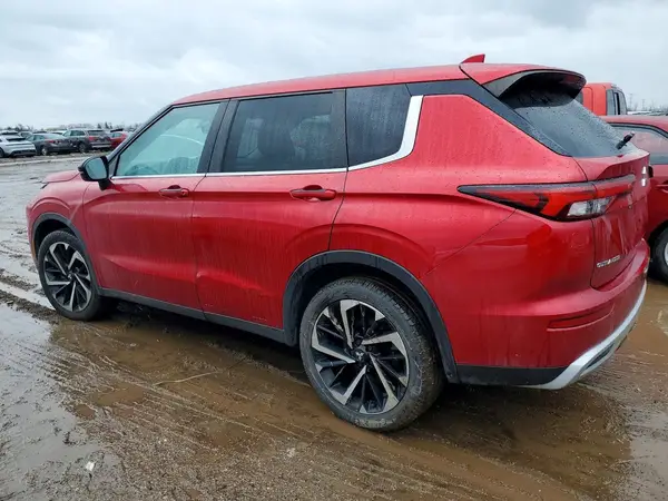 JA4J4UA8XNZ024761 2022 MITSUBISHI OUTLANDER - Image 2