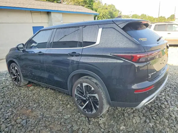JA4J4UA8XNZ064774 2022 MITSUBISHI OUTLANDER - Image 2