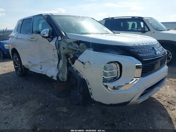 JA4J4UA8XNZ064869 2022 MITSUBISHI OUTLANDER - Image 1
