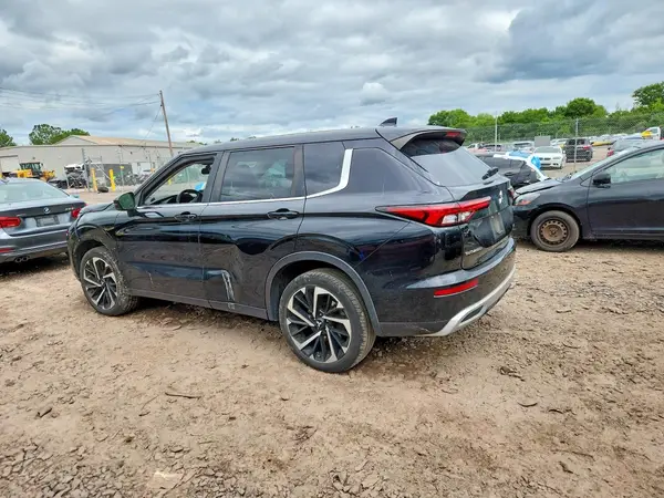 JA4J4UA8XNZ066850 2022 MITSUBISHI OUTLANDER - Image 2