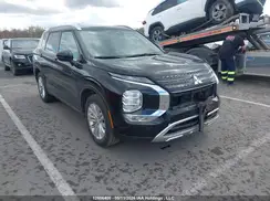 JA4J4UA8XPZ608631 2023 MITSUBISHI OUTLANDER