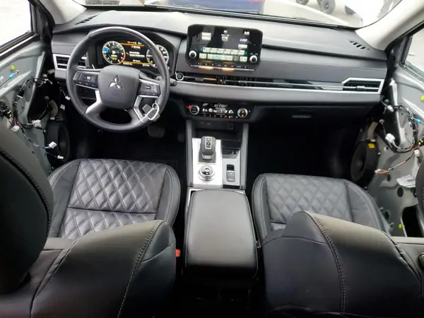 JA4J4VA80NZ008588 2022 MITSUBISHI OUTLANDER - Image 8