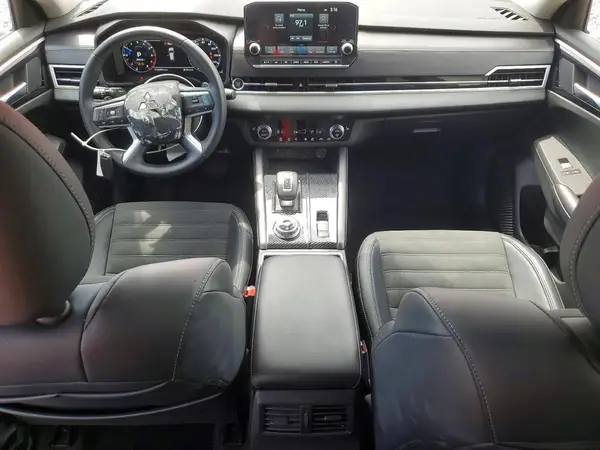 JA4J4VA80RZ031603 2024 MITSUBISHI OUTLANDER - Image 8