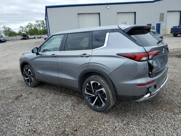 JA4J4VA80RZ039801 2024 MITSUBISHI OUTLANDER - Image 2