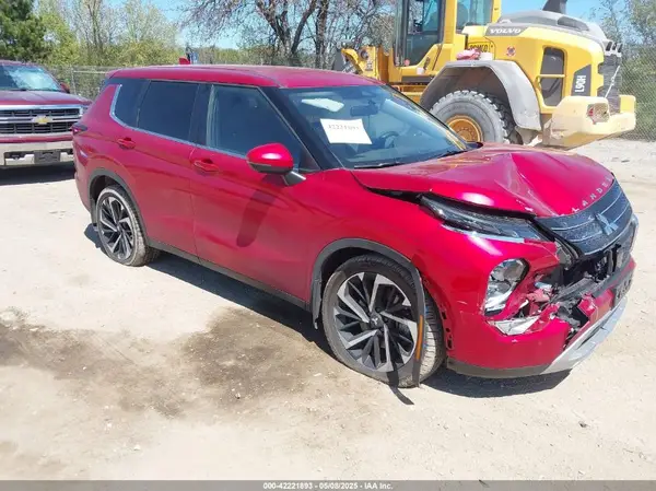 JA4J4VA80RZ040043 2024 MITSUBISHI OUTLANDER - Image 1