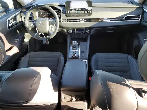 JA4J4VA80RZ049969 2024 MITSUBISHI OUTLANDER - Image 8