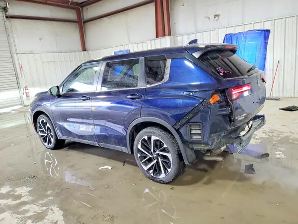 JA4J4VA80RZ086875 2024 MITSUBISHI OUTLANDER - Image 2