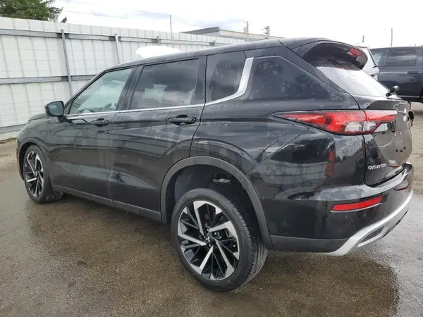 JA4J4VA80RZ089355 2024 MITSUBISHI OUTLANDER - Image 2