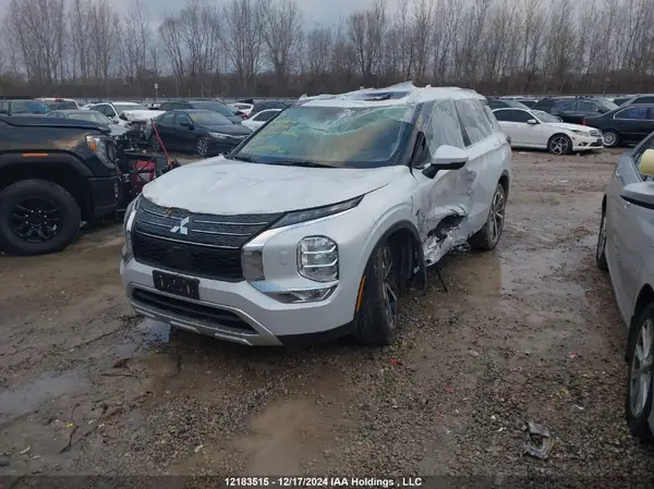 JA4J4VA80RZ624152 2024 MITSUBISHI OUTLANDER - Image 2