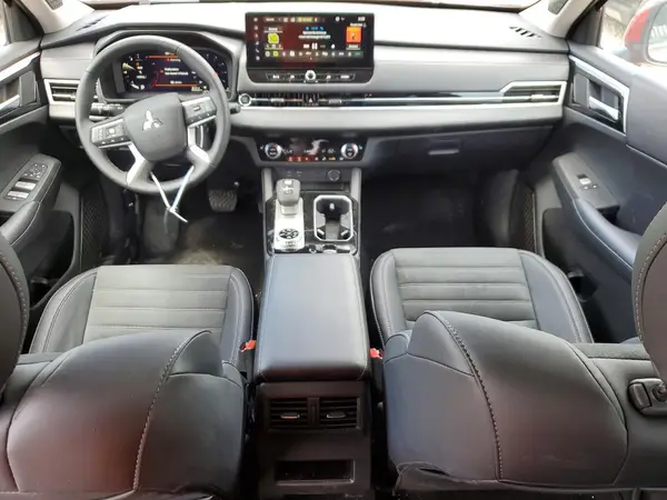 JA4J4VA80SZ049637 2025 MITSUBISHI OUTLANDER - Image 8