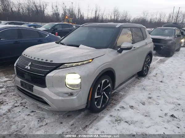 JA4J4VA81PZ615442 2023 MITSUBISHI OUTLANDER - Image 2