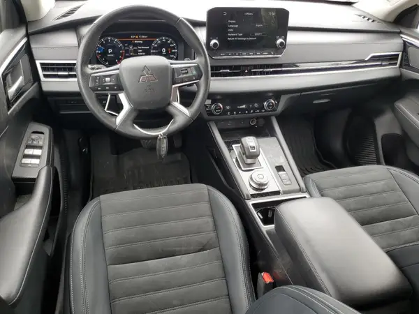 JA4J4VA81RZ006631 2024 MITSUBISHI OUTLANDER - Image 8